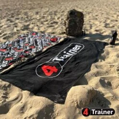 Serviette PLAGE - Logo 4TRAINER - 150cm X 70cm - 100% Coton - 4TRAINER -Cress Sport Boutique serviette plage logo 4trainer 150cm x 70cm 100 coton 4trainer 5